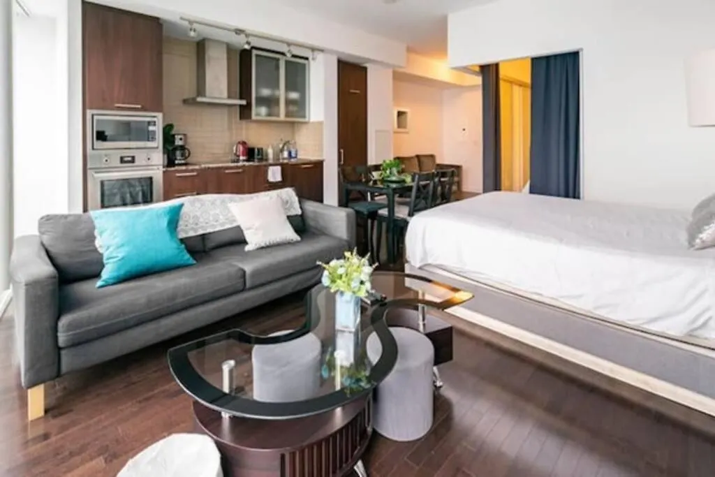 Newdowntown Condo By Unionstationscotiaarena Toronto 0*,