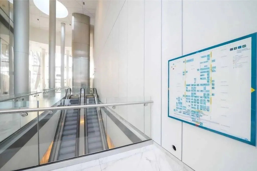 Apartment Newdowntown Condo By Unionstationscotiaarena Toronto