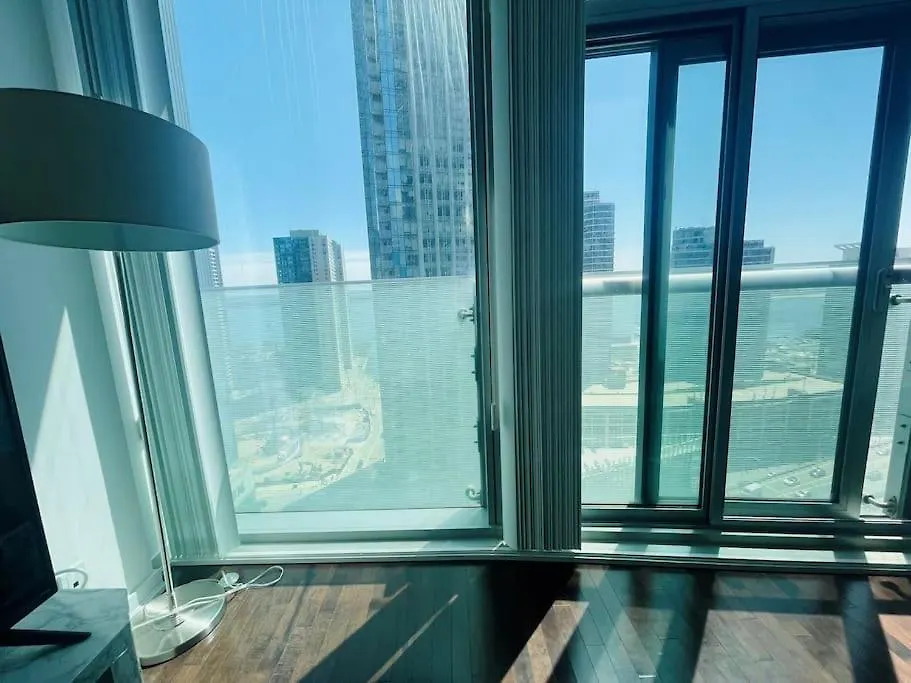 Newdowntown Condo By Unionstationscotiaarena Toronto