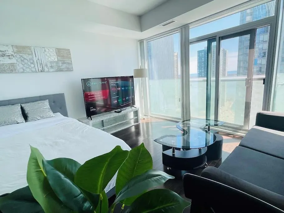 Newdowntown Condo By Unionstationscotiaarena Toronto Apartment