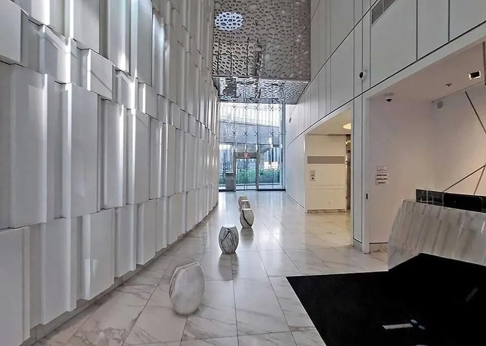 Newdowntown Condo By Unionstationscotiaarena Toronto 0*,