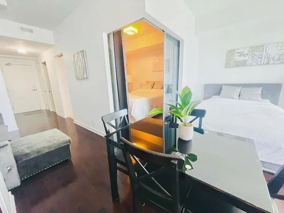 Apartment Newdowntown Condo By Unionstationscotiaarena Toronto